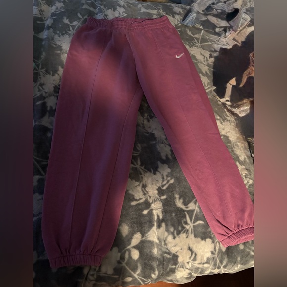 Nike Pink Track Pants - Picture 2 of 5